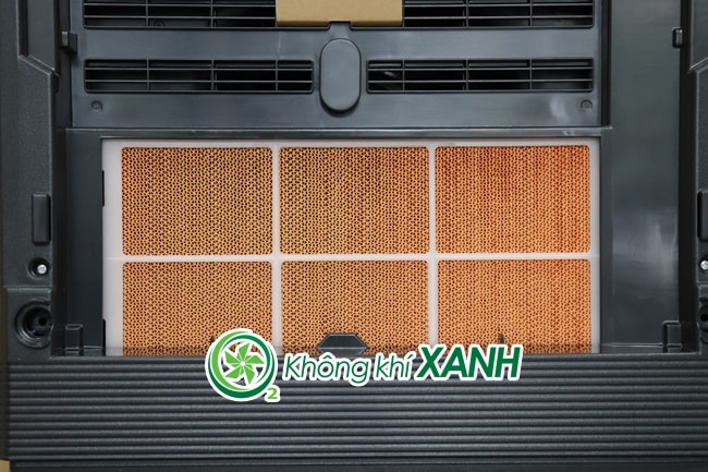 Màng lọc tạo ẩm trên Hitachi EP-P50J với chức năng cung cấp độ ẩm cho không khí sạch sau khi đi qua bộ lọc EPA